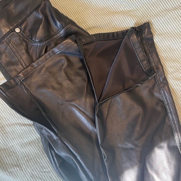 REVICE LEATHER PANTS - Picture 3 of 3